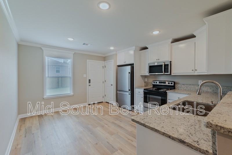 829 Pine Tree Rd - Photo 5 of 16