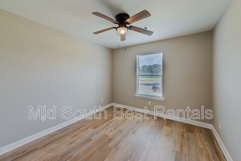 829 Pine Tree Rd - Photo 7 of 16