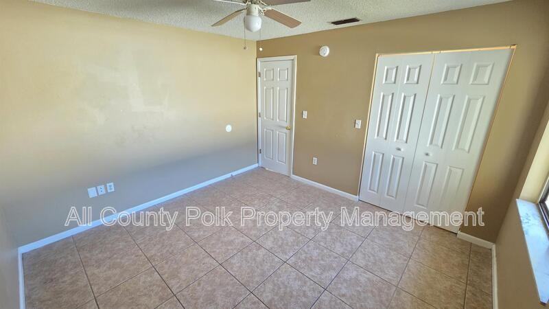 246 Leelon Rd - Photo 7 of 12