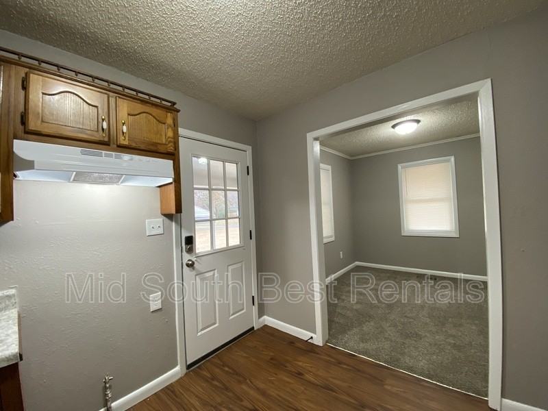 3651 Victory Heights Ln S - Photo 5 of 15