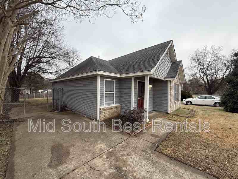 2874 Saint Elmo Ave - Photo 2 of 20
