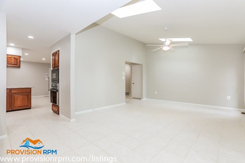 861 Boatswain Way - Photo 4 of 32