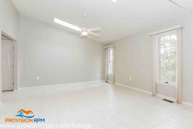 861 Boatswain Way - Photo 5 of 32