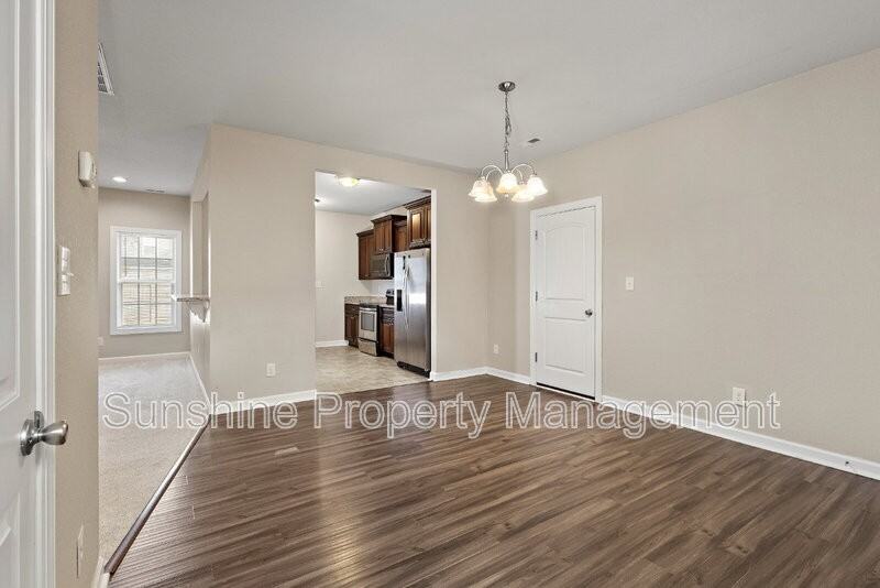 4012 Race St - Photo 2 of 11