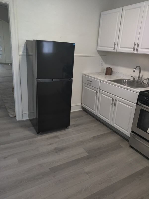 312 E Eleanor St - Photo 6 of 15