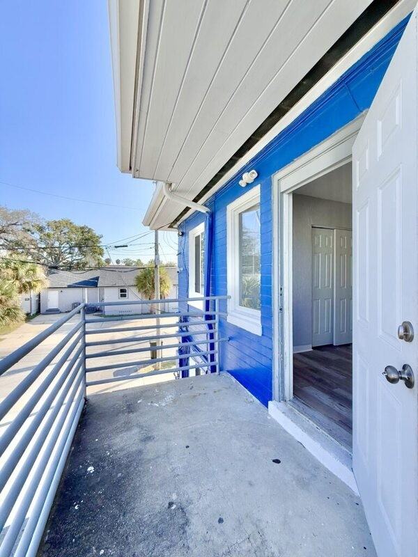 551 N Ridgewood Ave - Photo 5 of 46