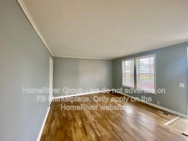 7113 Bonny Oaks Dr - Photo 3 of 19