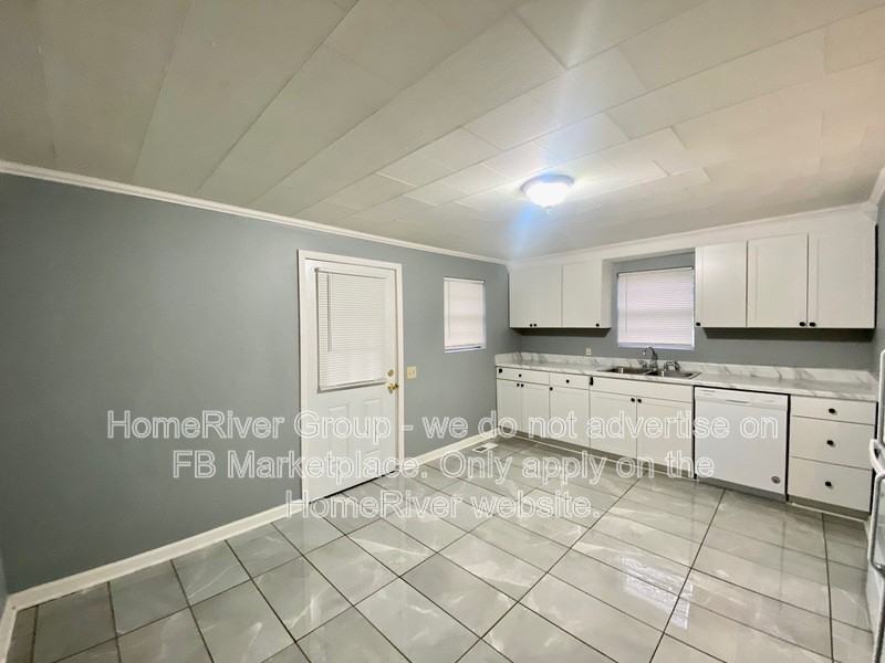 7113 Bonny Oaks Dr - Photo 5 of 19