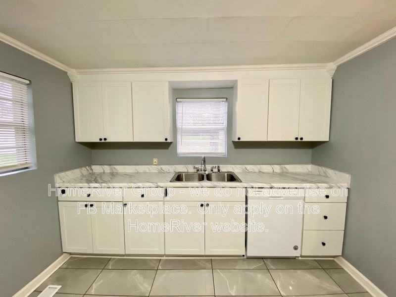 7113 Bonny Oaks Dr - Photo 6 of 19