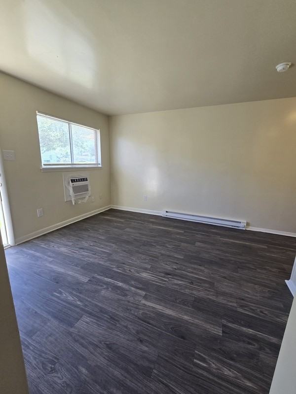 1814 Williamsburg Rd #10 - Photo 5 of 16