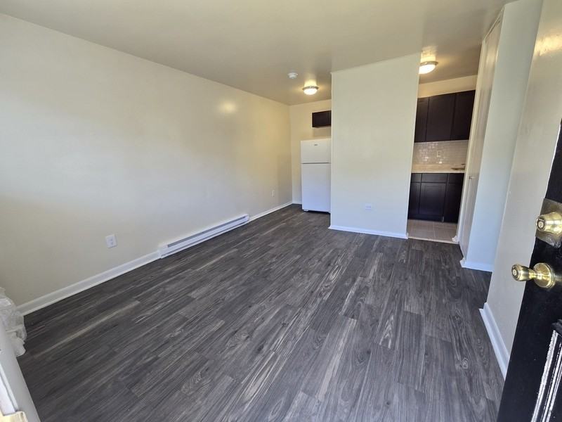 1814 Williamsburg Rd #10 - Photo 6 of 16