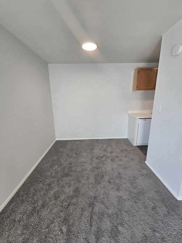 1221 Nelson St #C - Photo 4 of 15