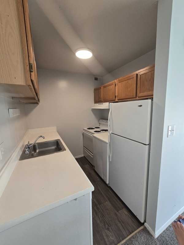 1221 Nelson St #C - Photo 6 of 15