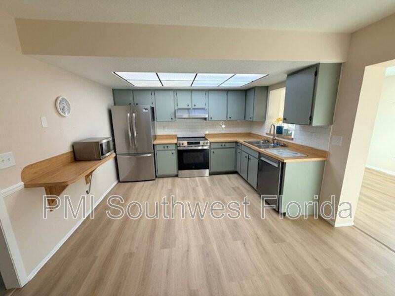 11069 Vanessa Ave - Photo 6 of 20