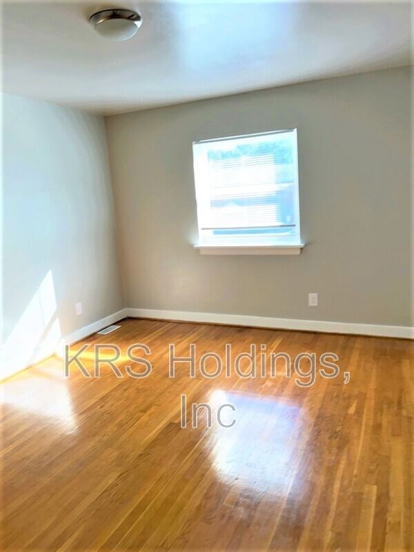 2792 Goolsby Ave - Photo 5 of 5