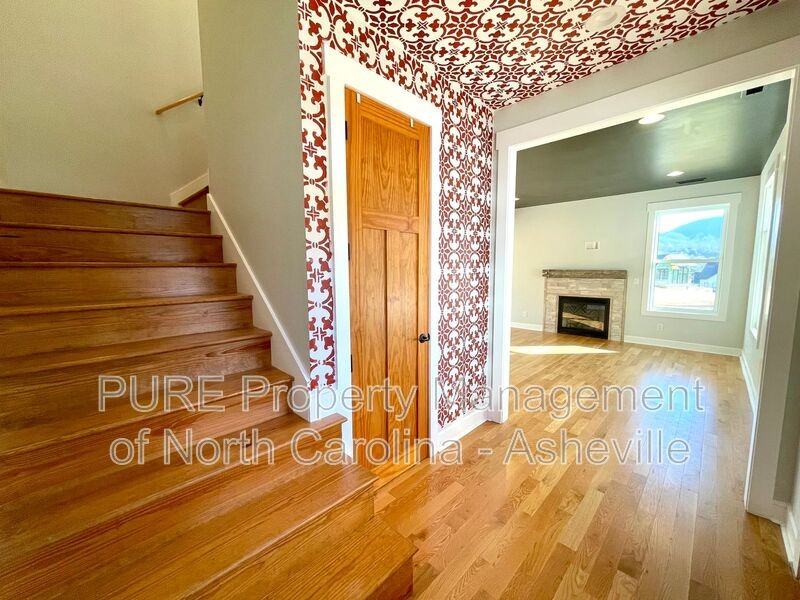 40 Ted Linn Dr - Photo 2 of 27