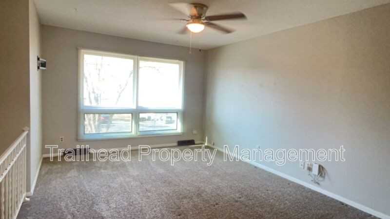 6109 N Broadway St - Photo 7 of 25