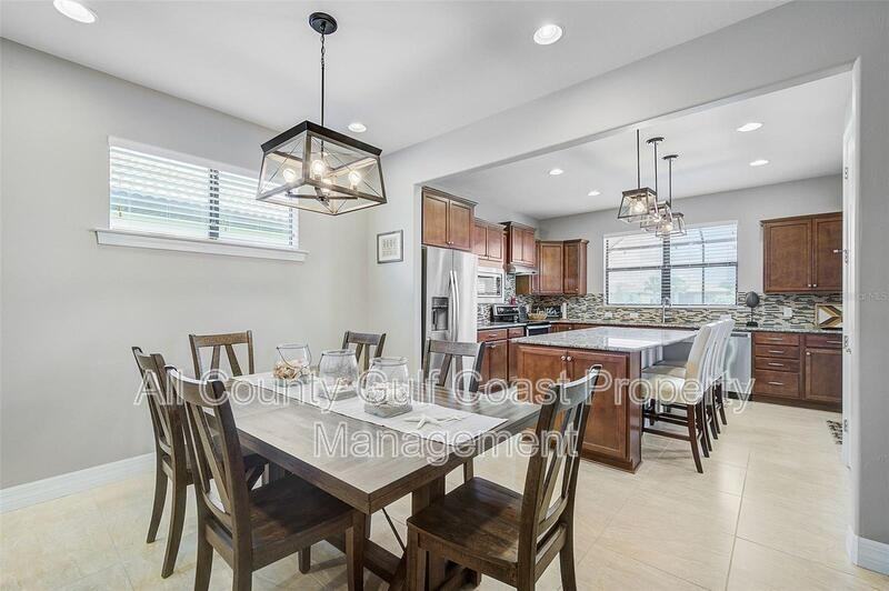 13837 Posada St - Photo 4 of 34