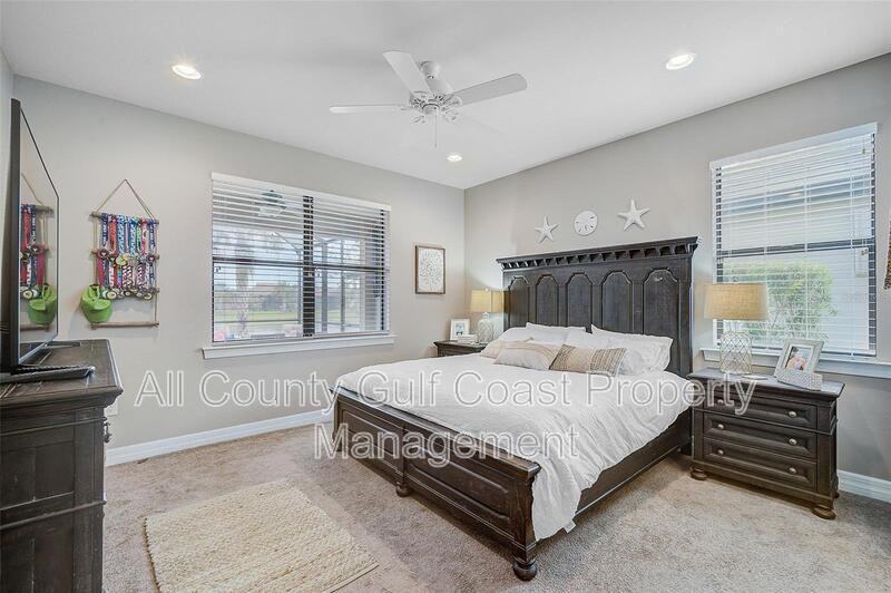 13837 Posada St - Photo 6 of 34