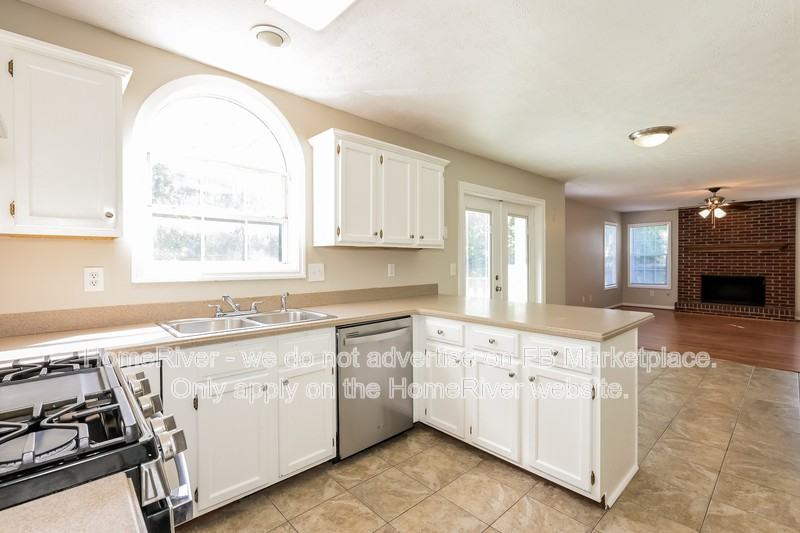 3340 Summit Place Dr - Photo 6 of 40