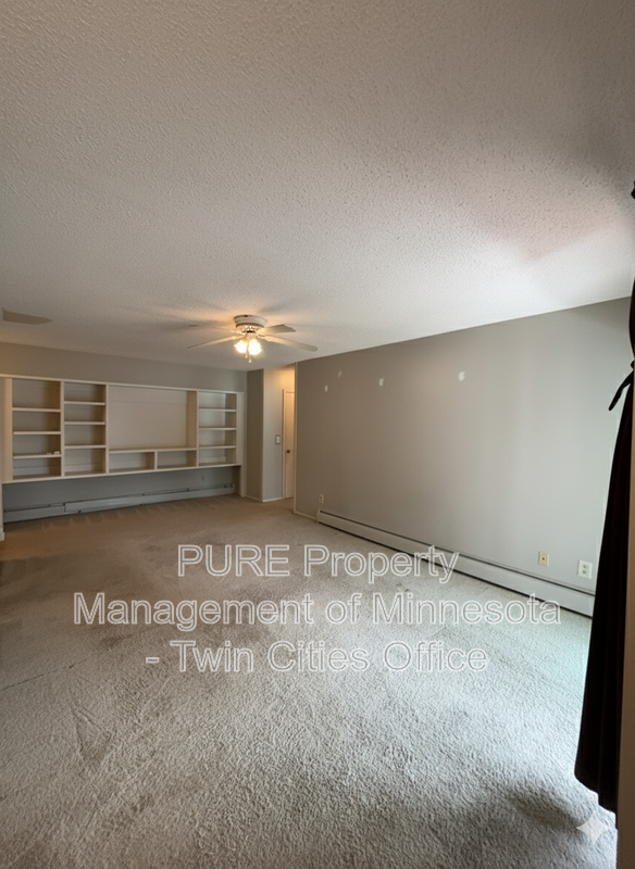 1311 W 82nd St #D - Photo 6 of 16