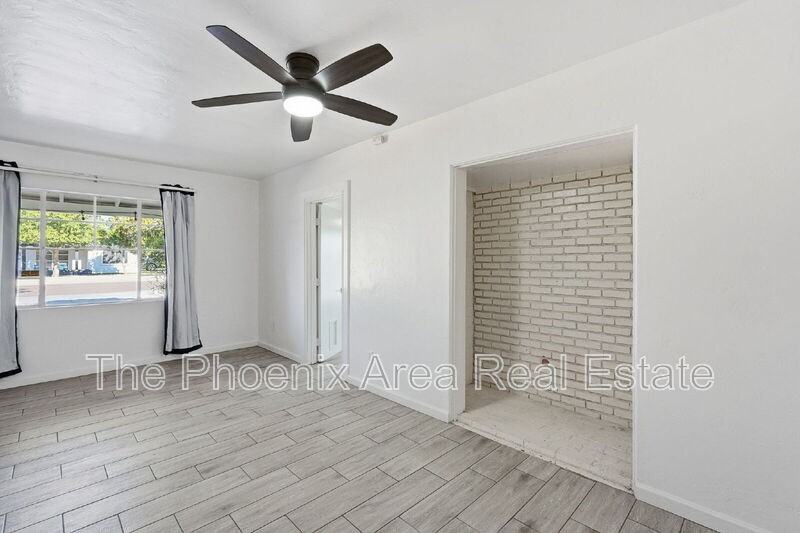 2245 E Flower St - Photo 6 of 33