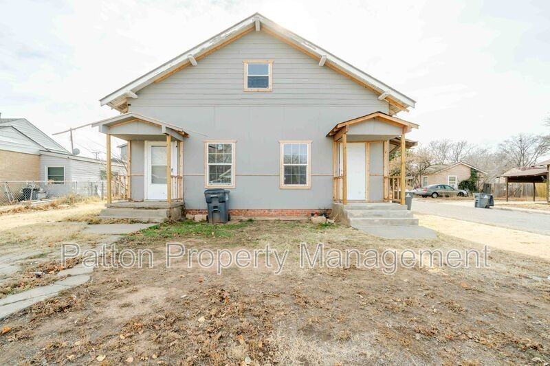 1111 Sw 13th Ave - Photo 2 of 19