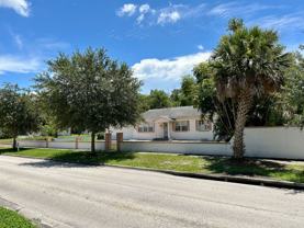 1807 N Park Ave - Photo 1 of 1