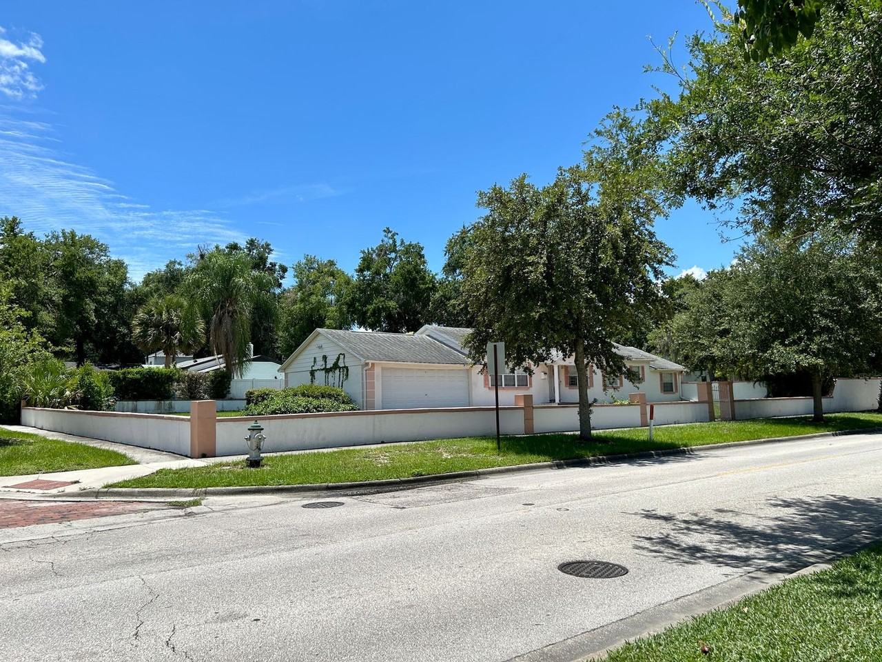 1807 N Park Ave - Photo 6 of 50