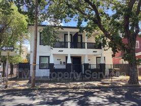 202 W Oak St - Photo 1 of 1