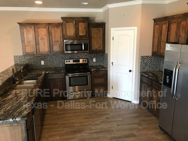 3003 Enchanted Rd - Photo 7 of 21