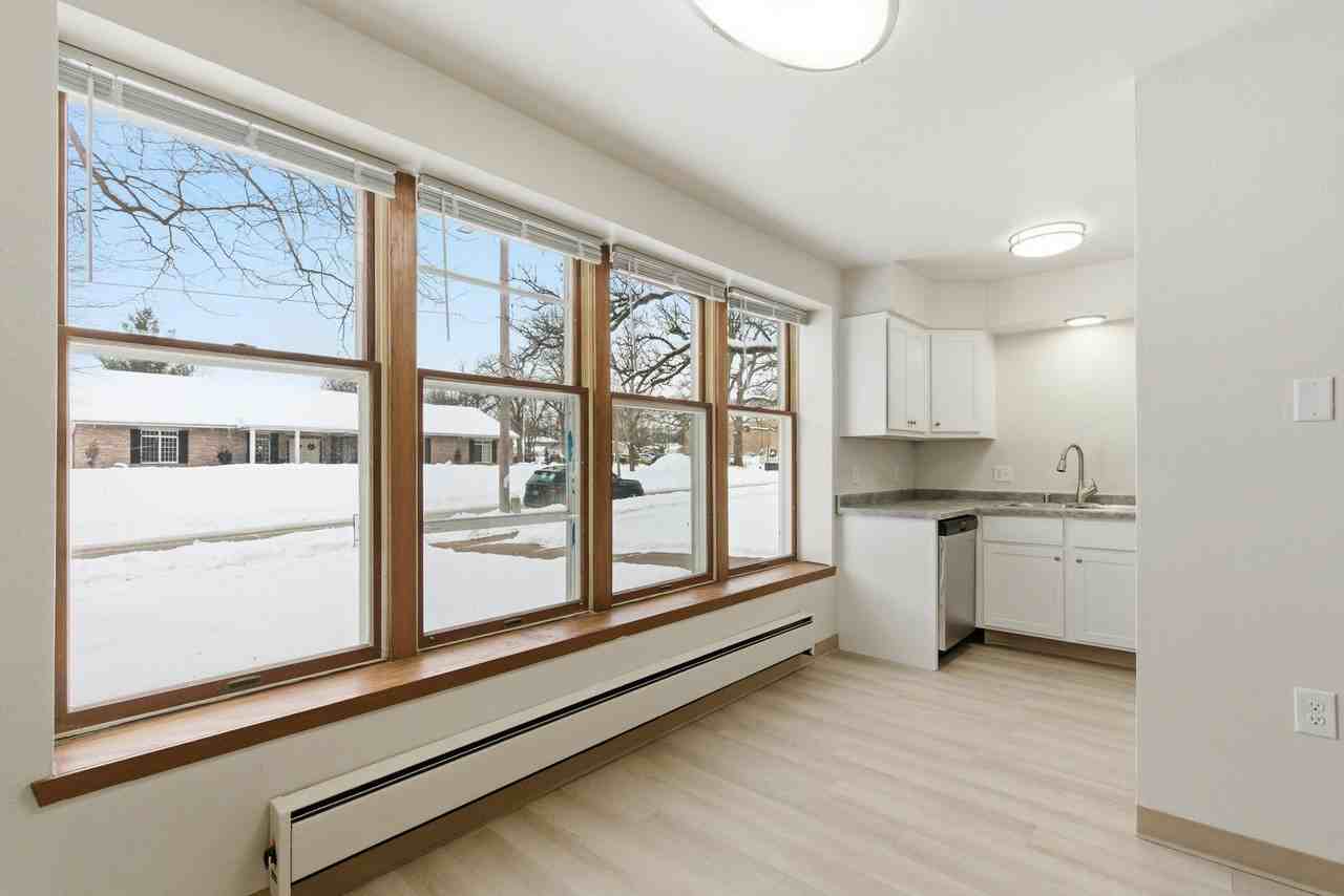 Campus Park Apartments & Commercial - Photo 5 of 46