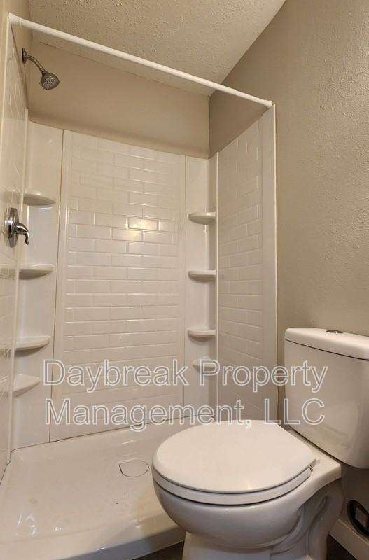 717 30th St N - Photo 7 of 9