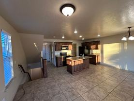 1000 E Bluff View Dr - Photo 1 of 1