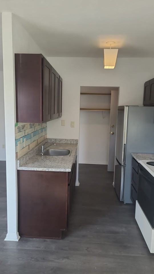 3 Winding Way #1 - Photo 2 of 11