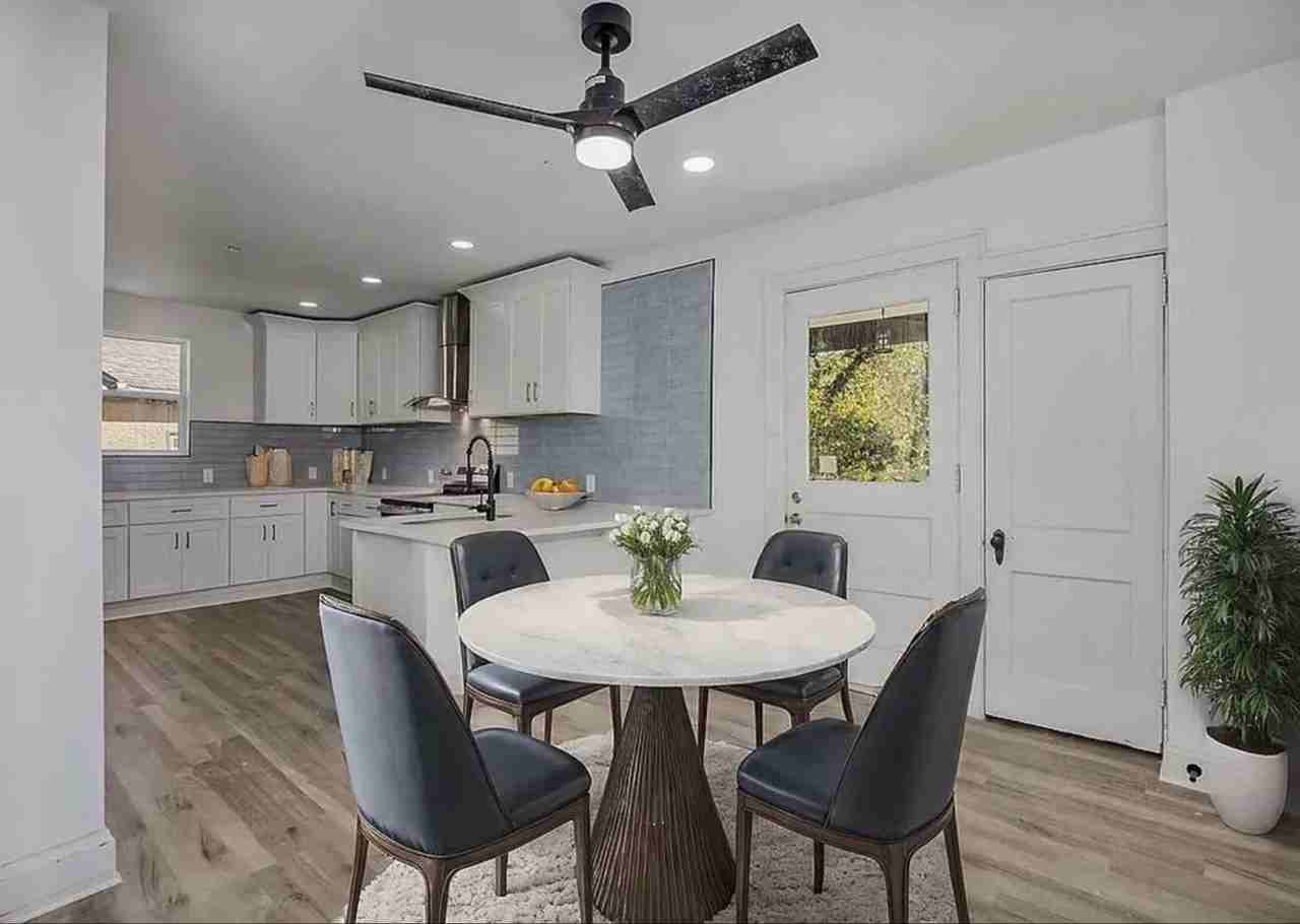 5228 Hunter Ave - Photo 5 of 5