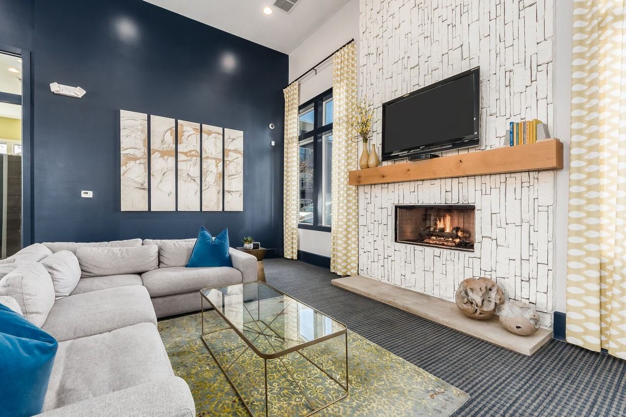 Dublin Square - Photo 3 of 15