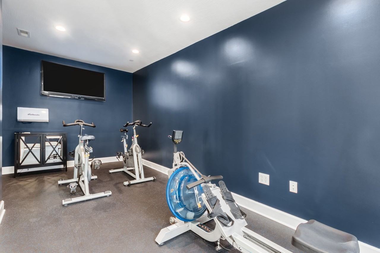 Dublin Square - Photo 7 of 15