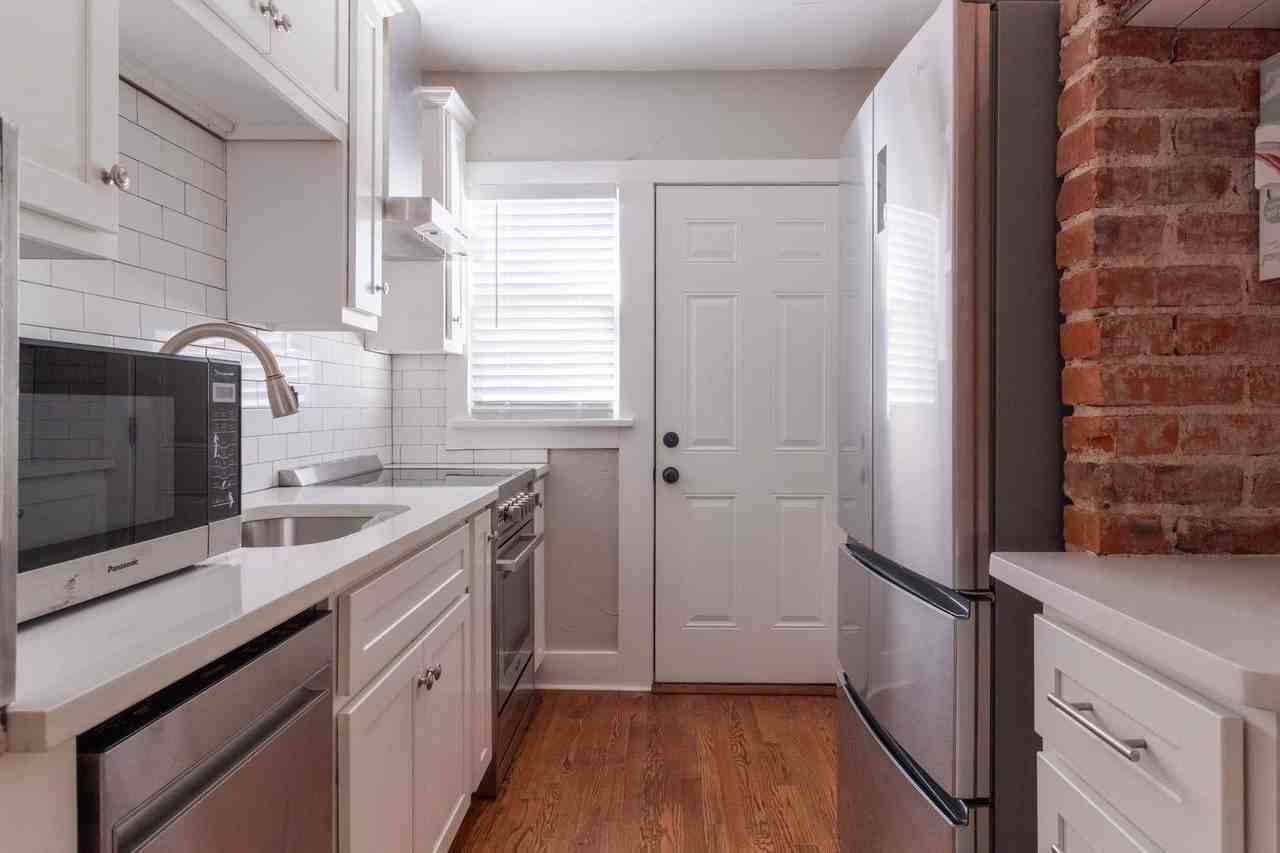 2519 Nw 20th St - Photo 7 of 18