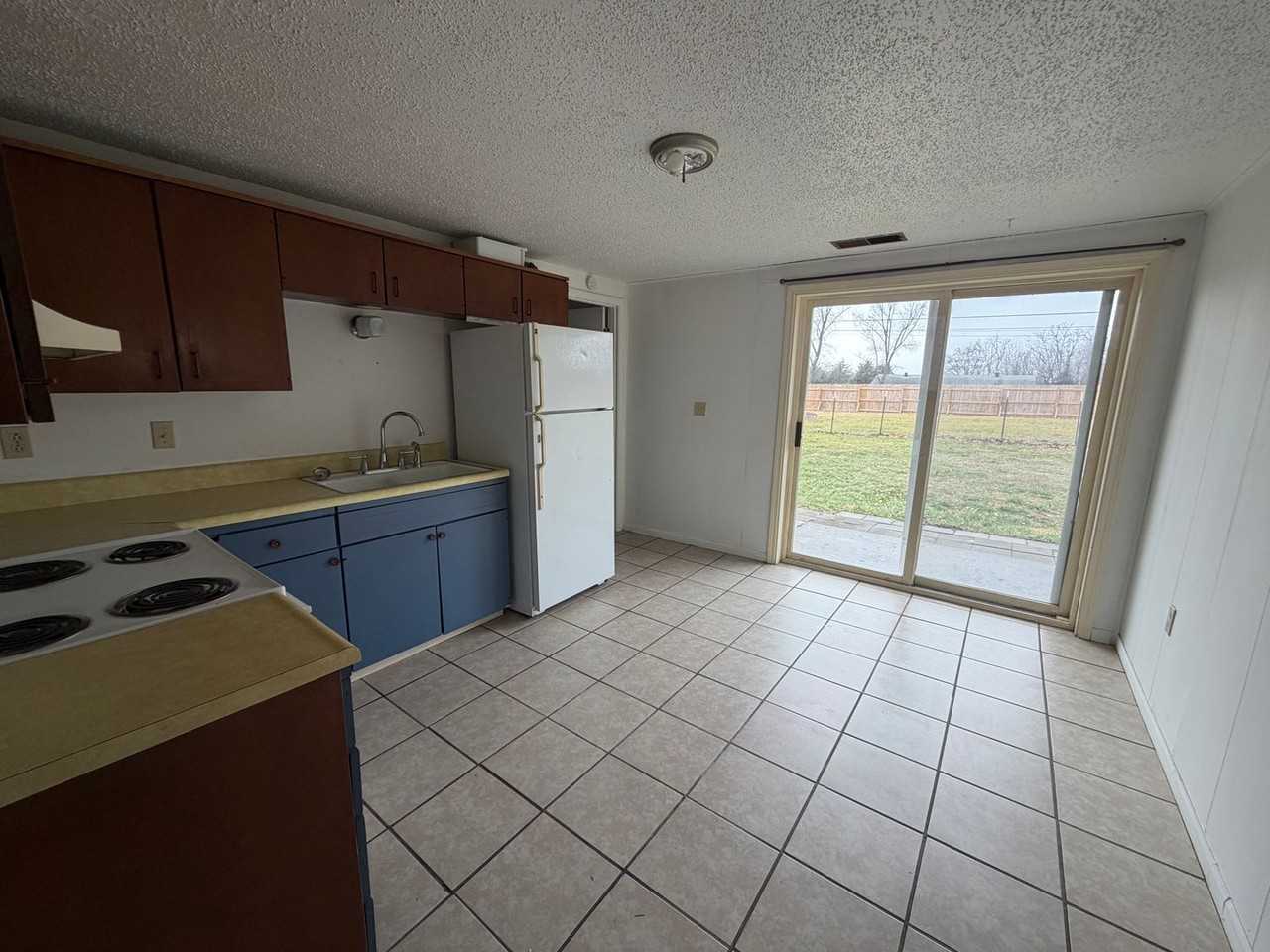 6825 N Brown Station Rd - Photo 5 of 17