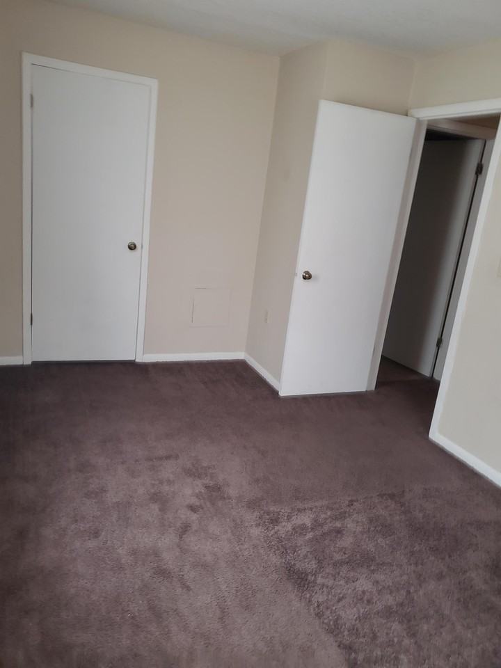 Vista Meadows LLC - Photo 4 of 10