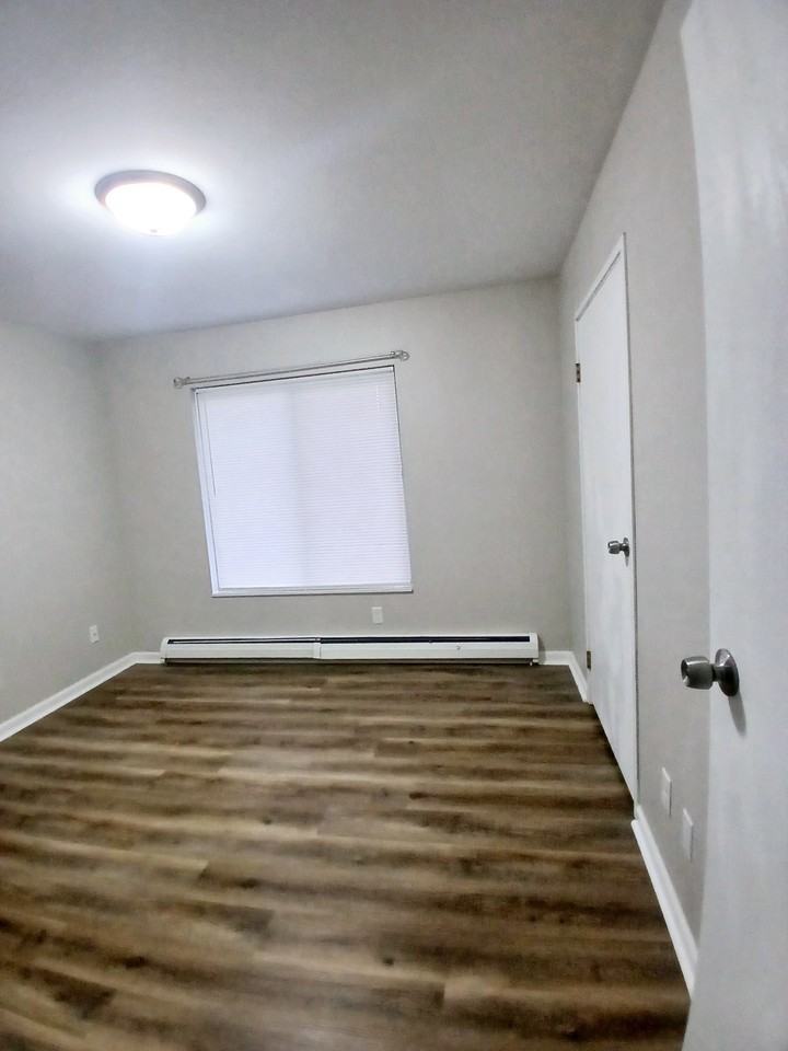 1212 Cato Lane - Photo 6 of 10