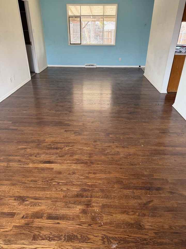 305 S 40th St - Photo 4 of 7