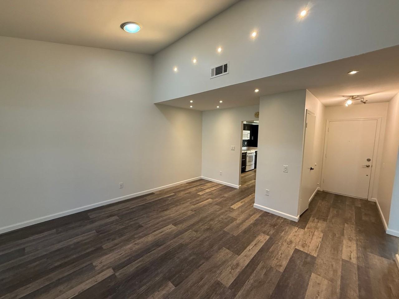 7118 Village 7 - Photo 4 of 17