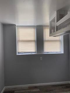 308 60th Street - Photo 4 of 10