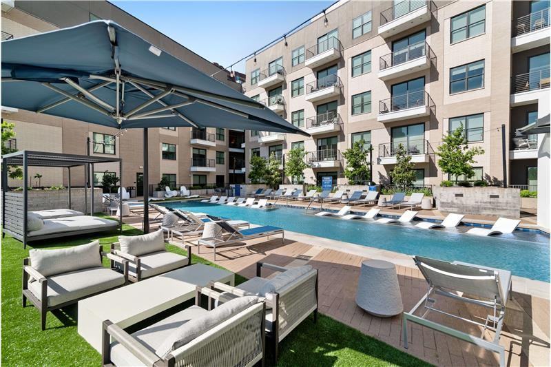 2921 Carlisle St #C3-22