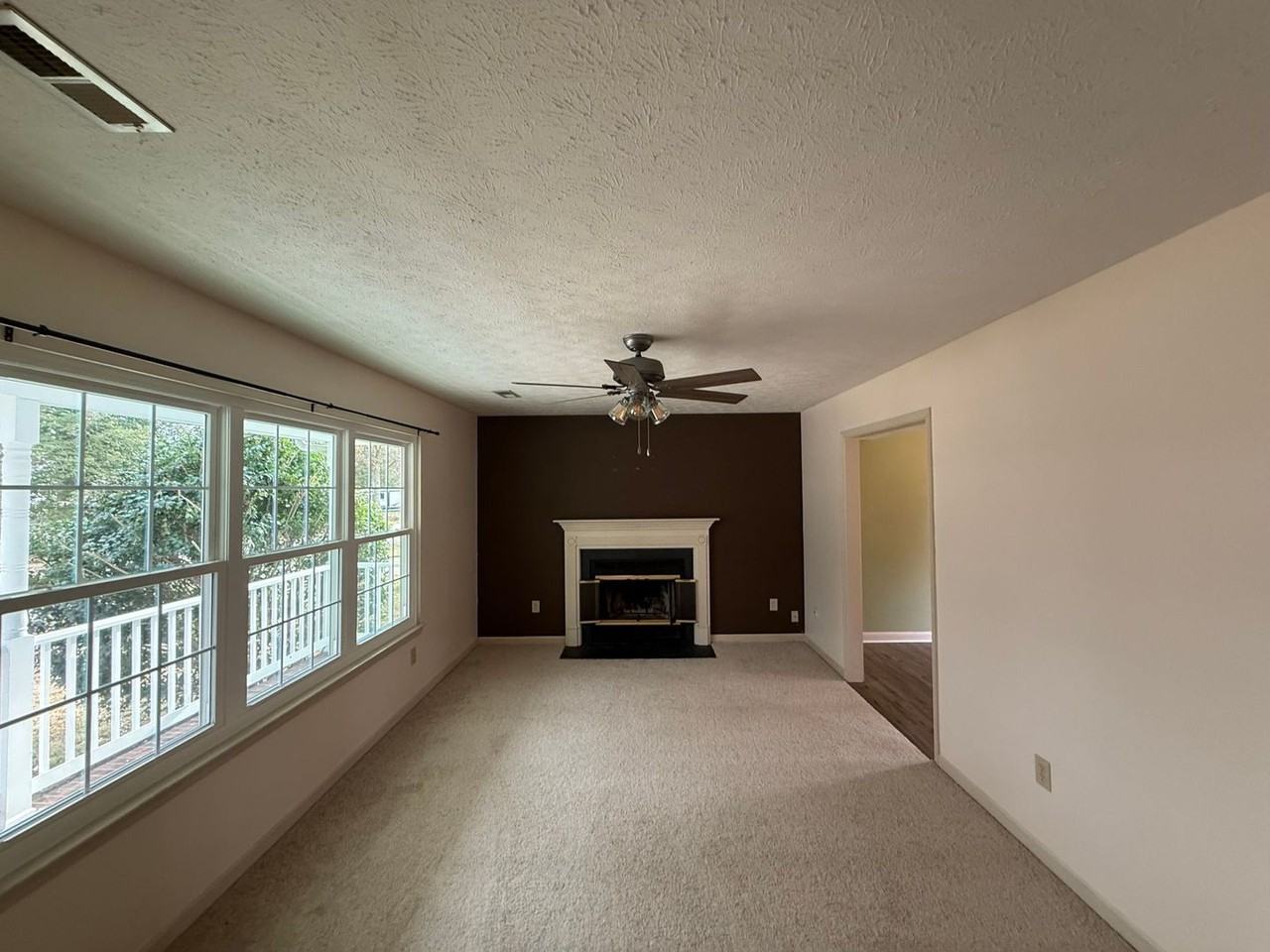 105 Pescara Ln - Photo 6 of 18