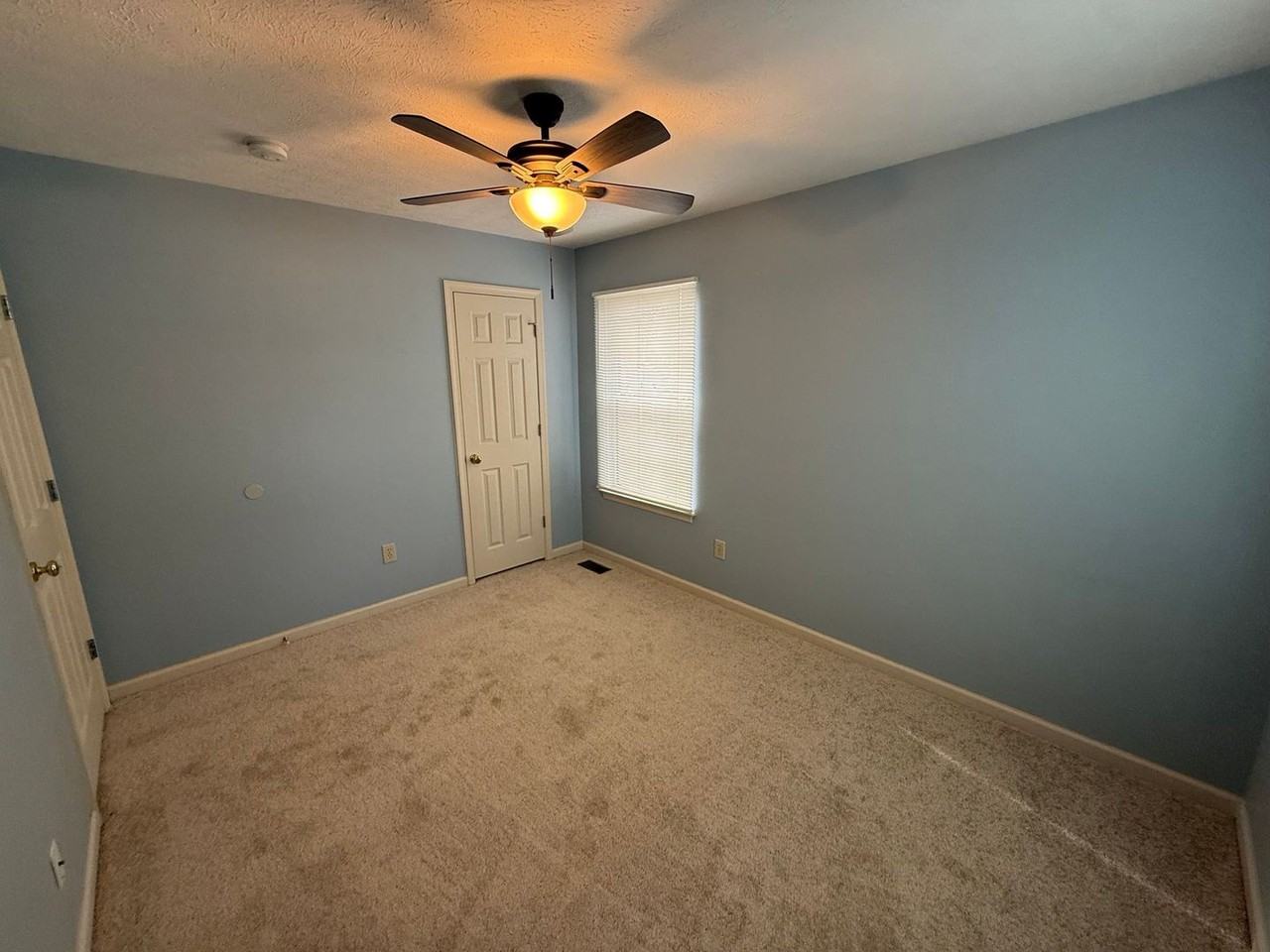 105 Pescara Ln - Photo 7 of 18