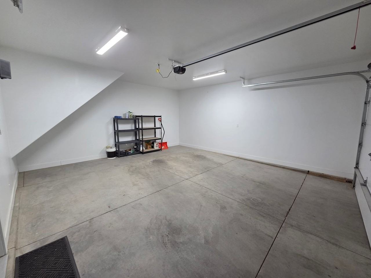 3127 W 1675 N #E - Photo 7 of 31