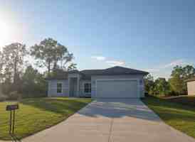 featured image of 444 Genoa Ave S